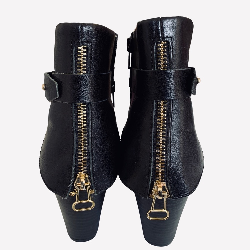 B.O.C BLACK LEATHER ANKLE BOOTS - Picture 2 of 15